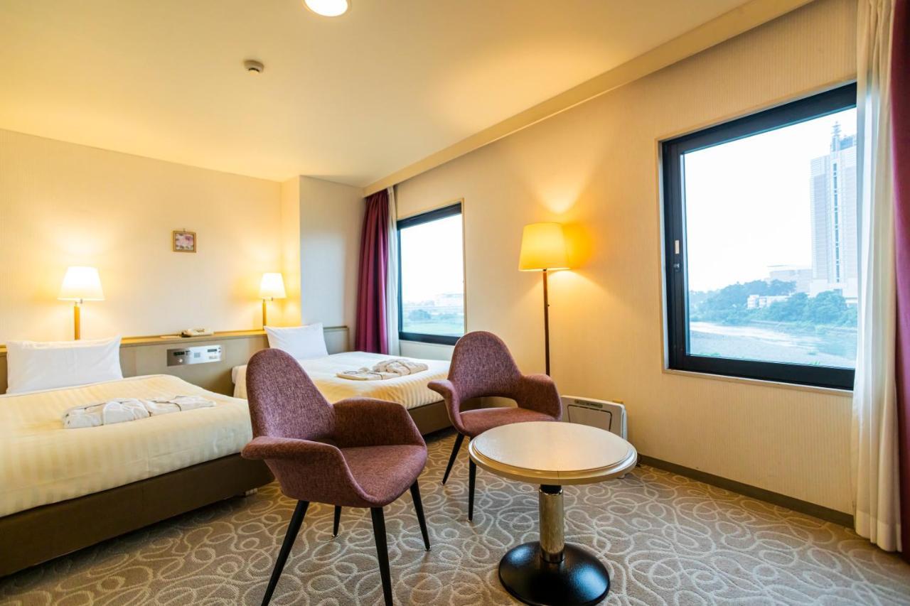 Hotel Sanderson Maebashi Bagian luar foto