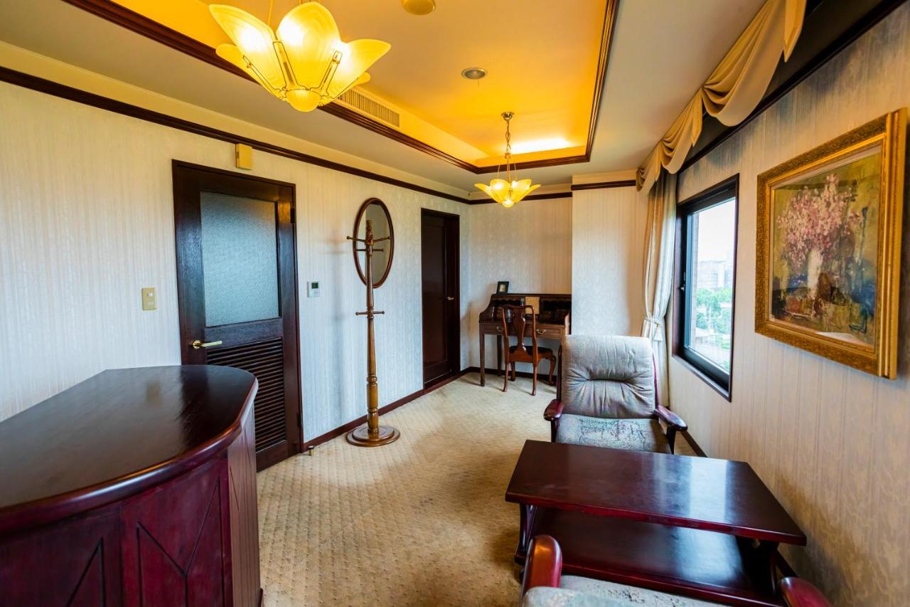 Hotel Sanderson Maebashi Bagian luar foto
