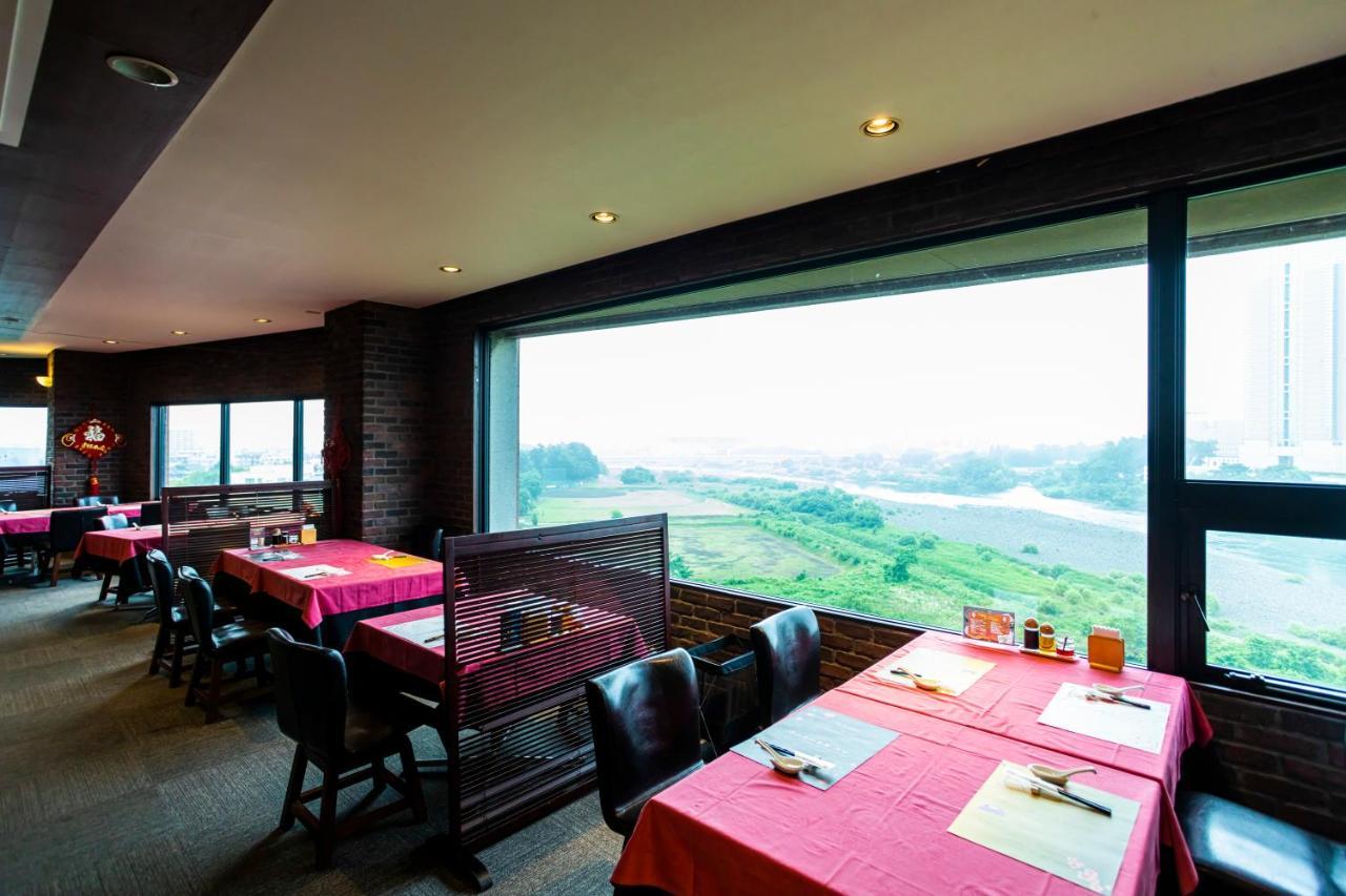 Hotel Sanderson Maebashi Bagian luar foto