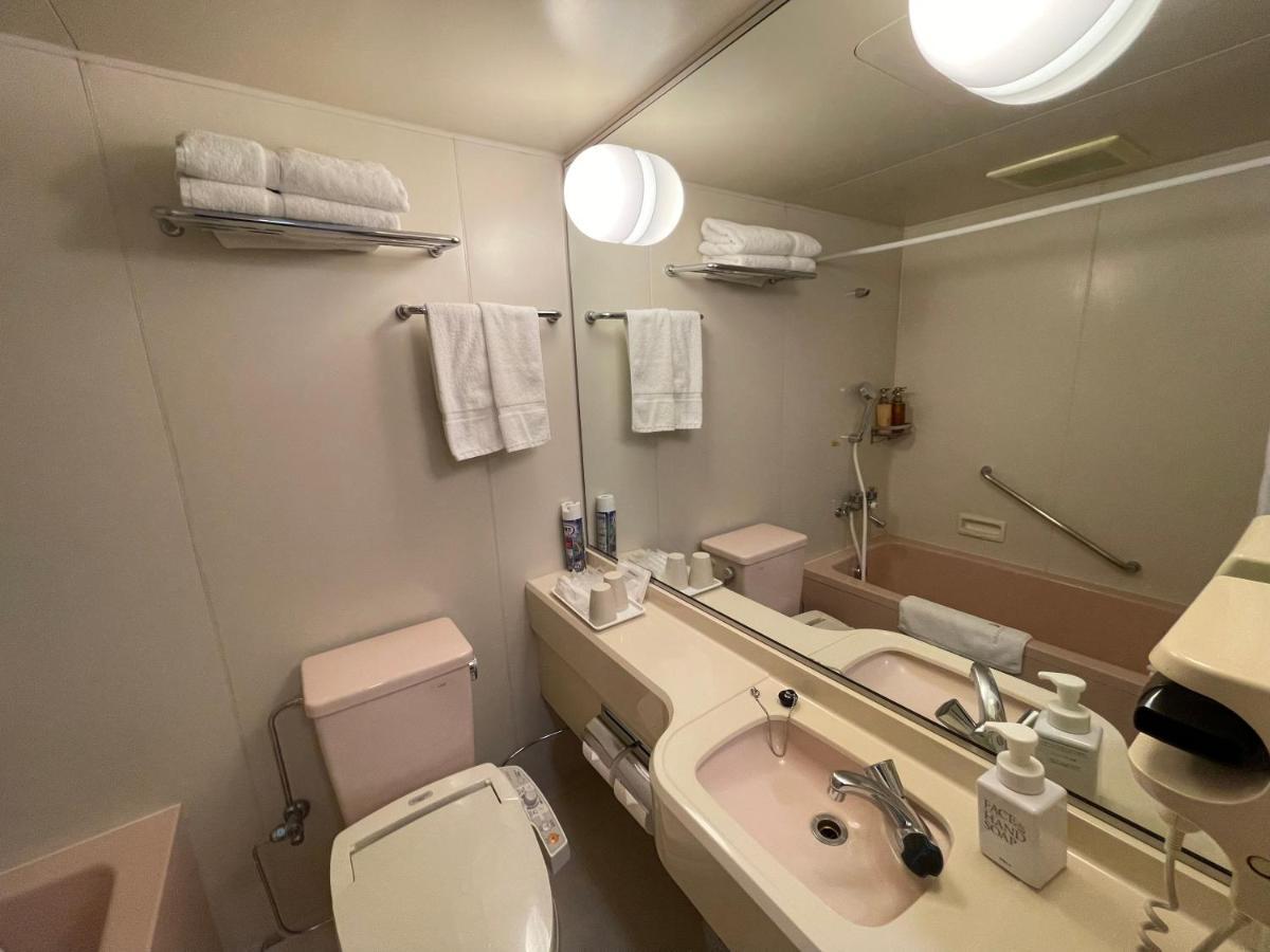 Hotel Sanderson Maebashi Bagian luar foto