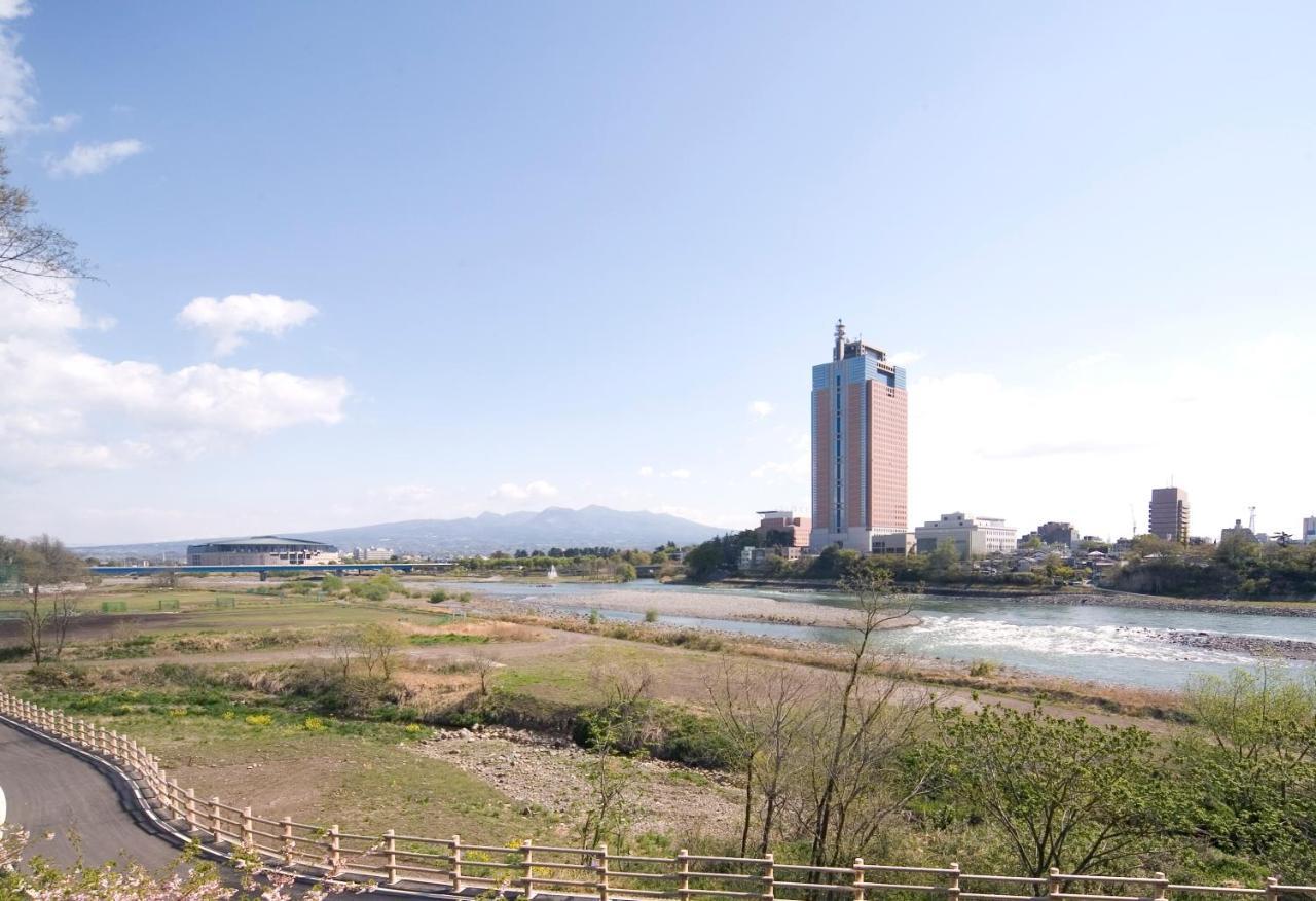 Hotel Sanderson Maebashi Bagian luar foto
