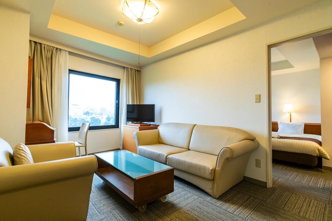 Hotel Sanderson Maebashi Bagian luar foto