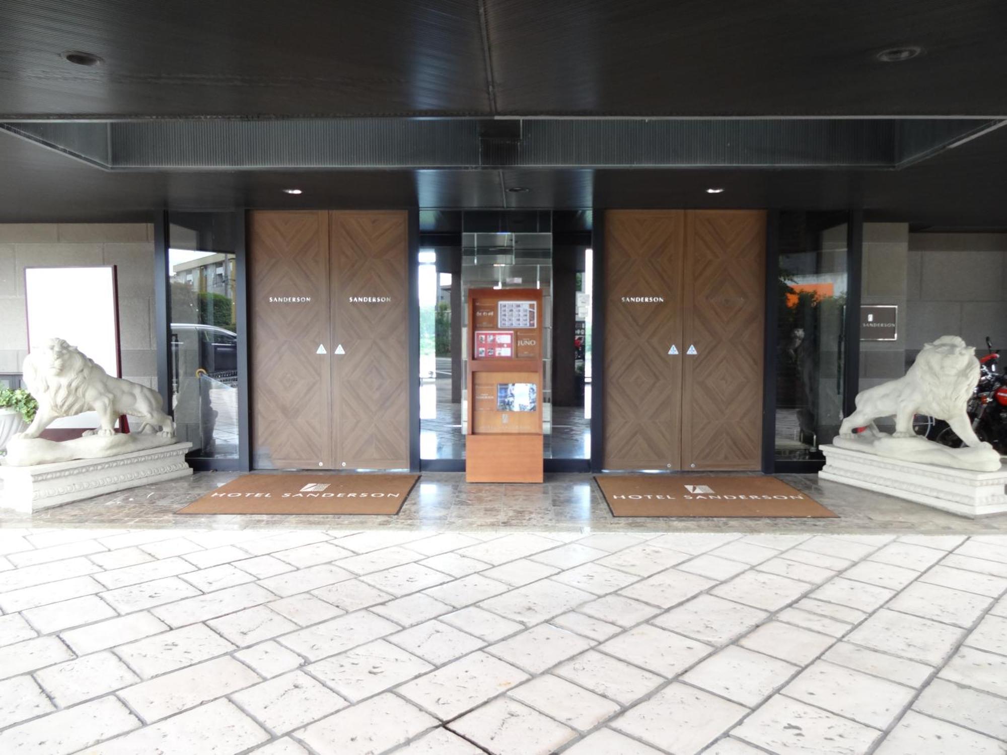 Hotel Sanderson Maebashi Bagian luar foto