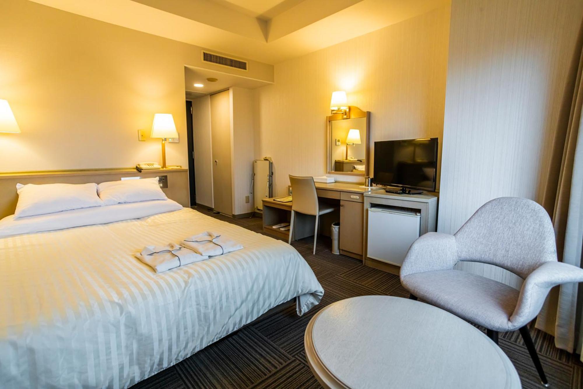 Hotel Sanderson Maebashi Bagian luar foto