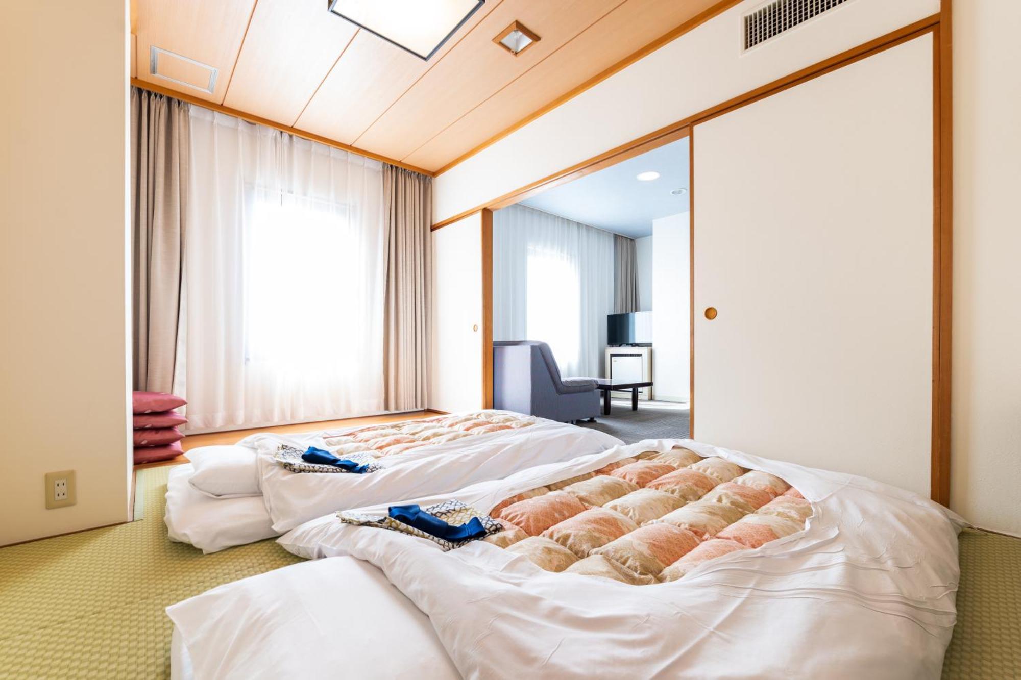 Hotel Sanderson Maebashi Bagian luar foto